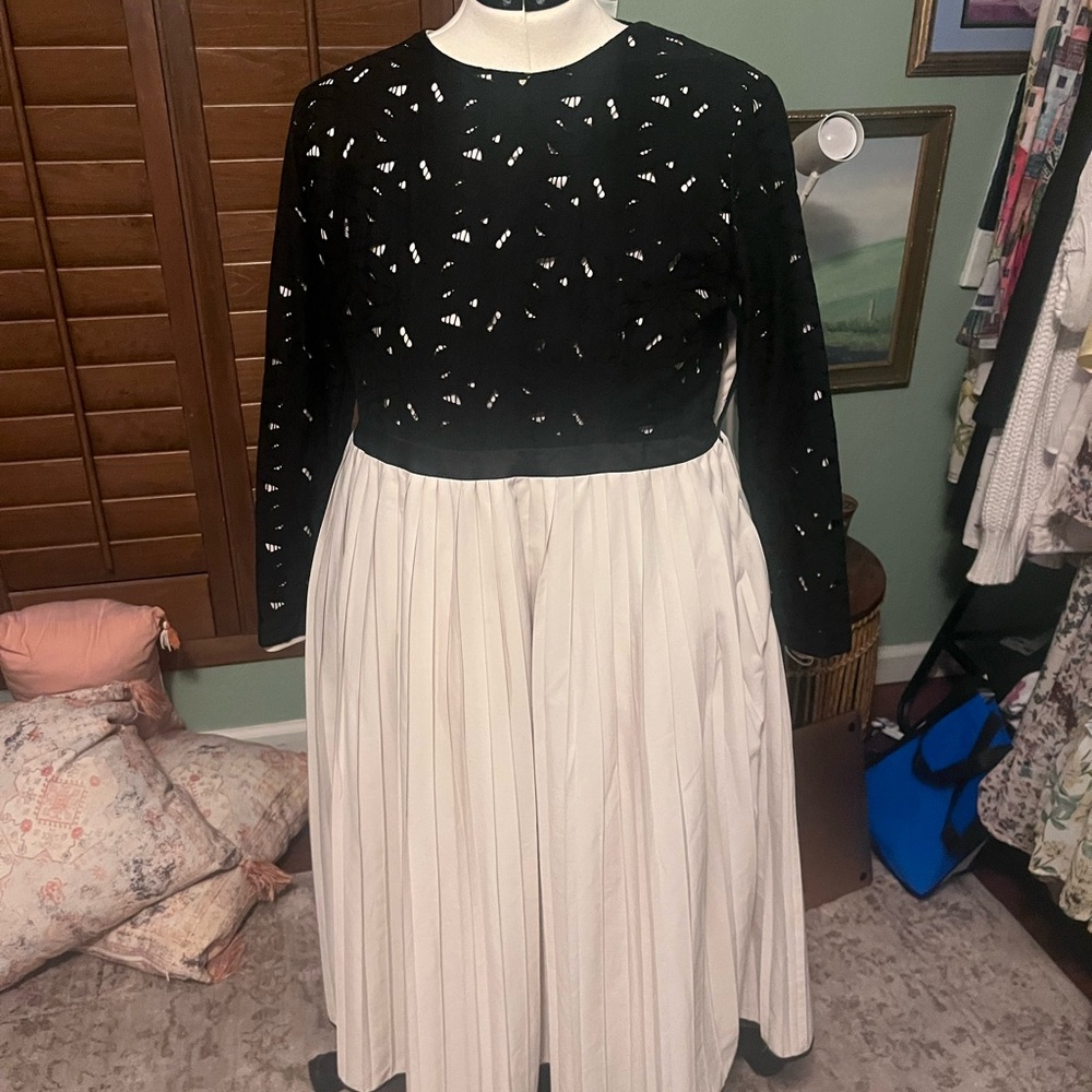 Dainty Jewells Black and White Dress